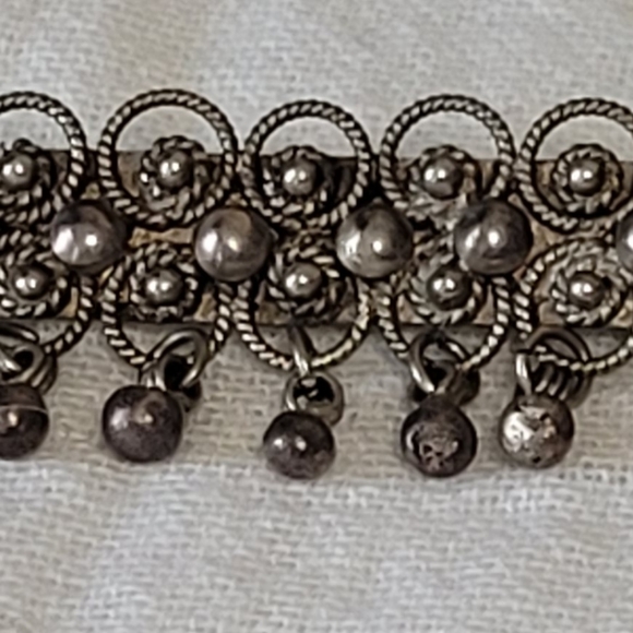 Vintate Silver Brooch - Timeless - Picture 4 of 12